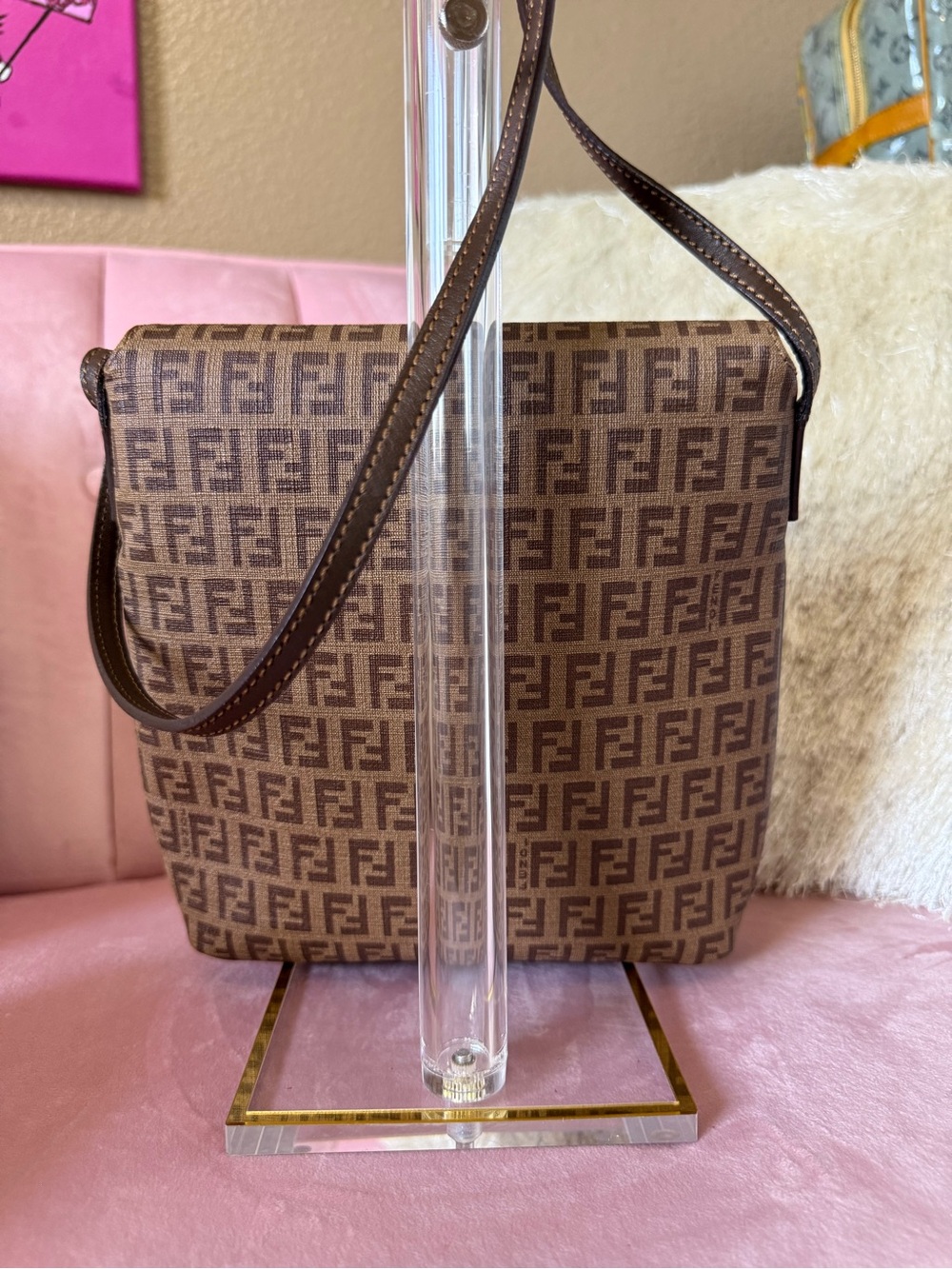 💯AUTH FENDI Brown Zucchino Spalmati Crossbody Bag with Gold-Tone FF Buckle - Picture 4 of 16